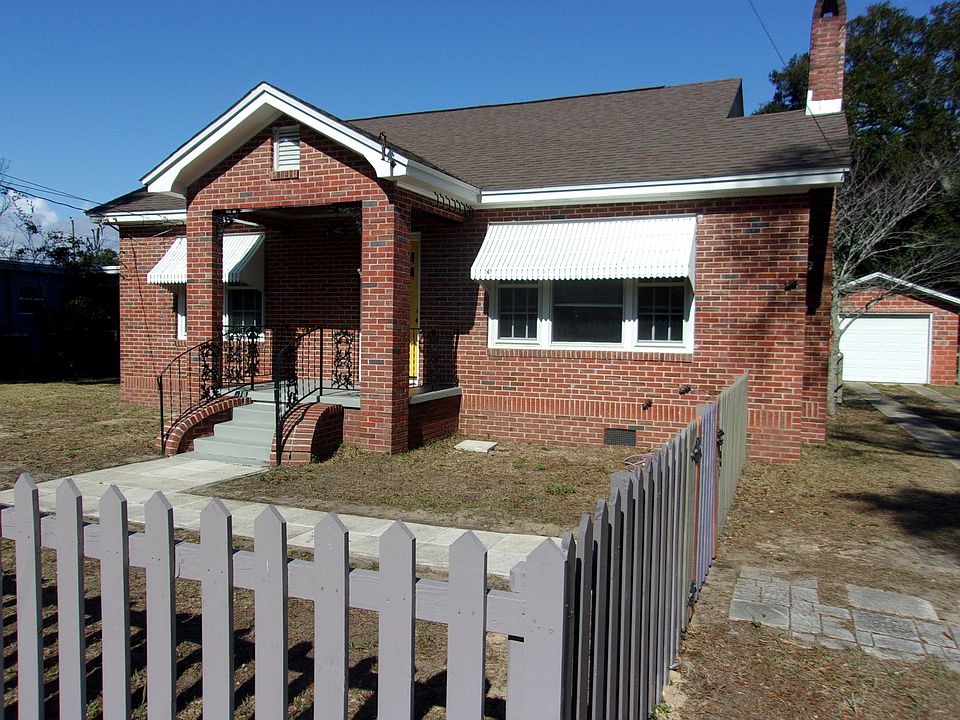 Updated 1953 Garden District House.