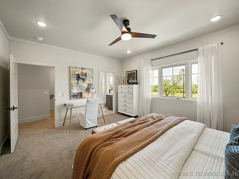 3773 Riverside Dr #3773 — Photo 25