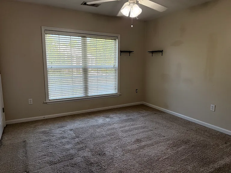 240 Cleveland Rd #115 — Photo 7