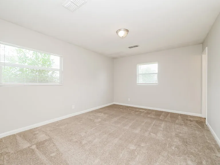 6104 Harlow Blvd — Photo 12