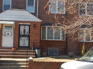 6534 79th St, Middle Village, NY 11379