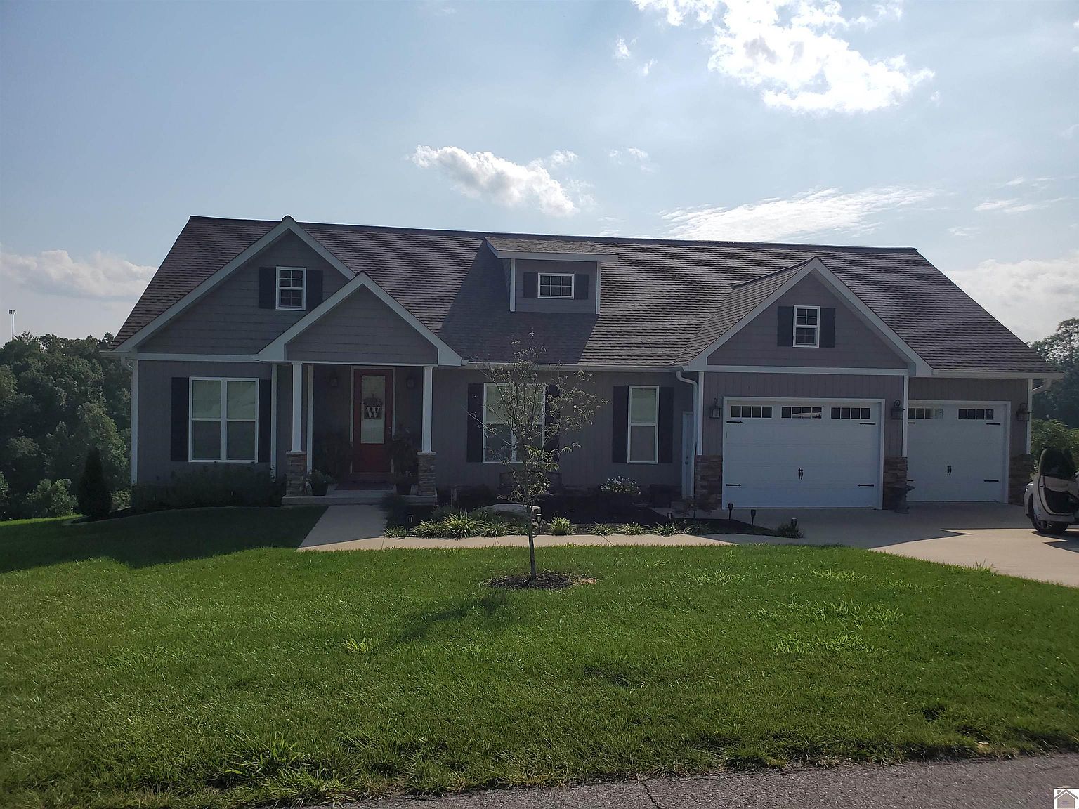 742 Rose Ln, Eddyville, KY 42038 Zillow