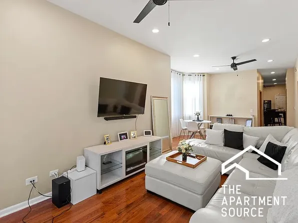 2018 N Hamlin Ave, Chicago, IL 60647