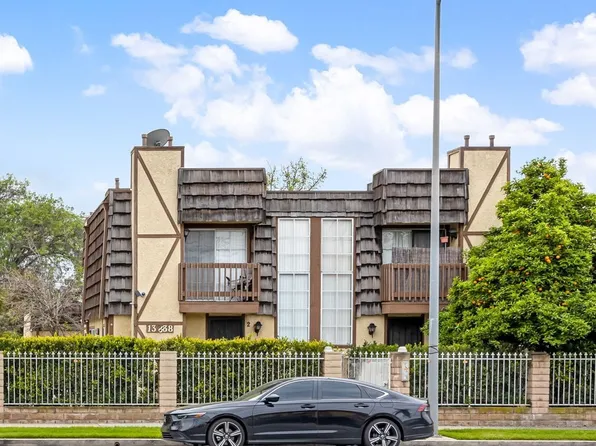 13838 Vanowen St, Van Nuys, CA 91405
