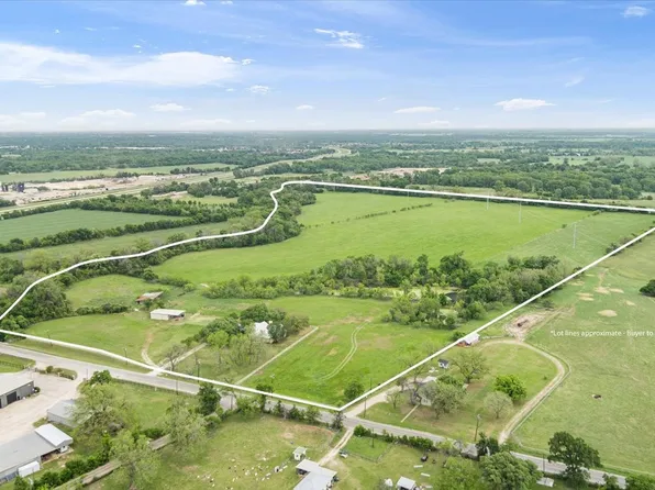4843 S 3rd St, Waco, TX 76706