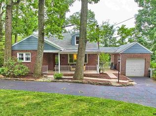 1800 Westwood Rd, York, PA 17403