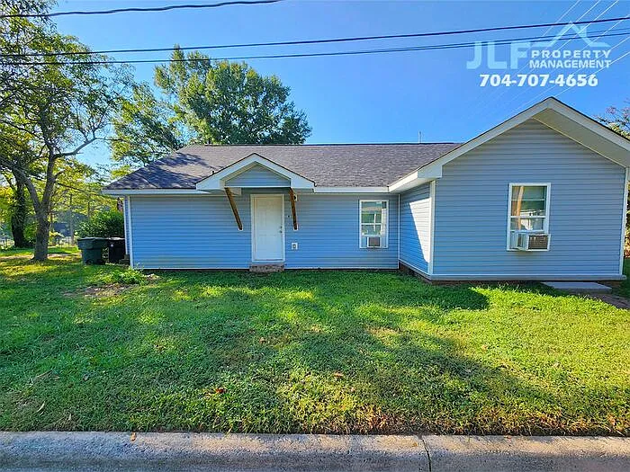 161 Cannon Ave NW