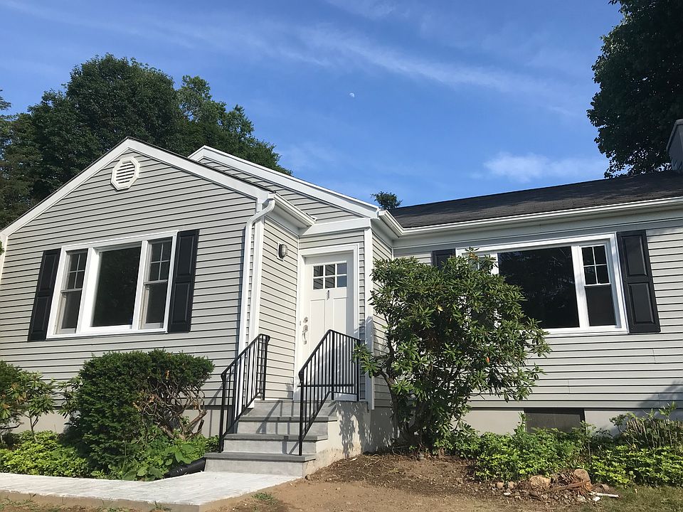 1st image of 1 Lawrence Ave