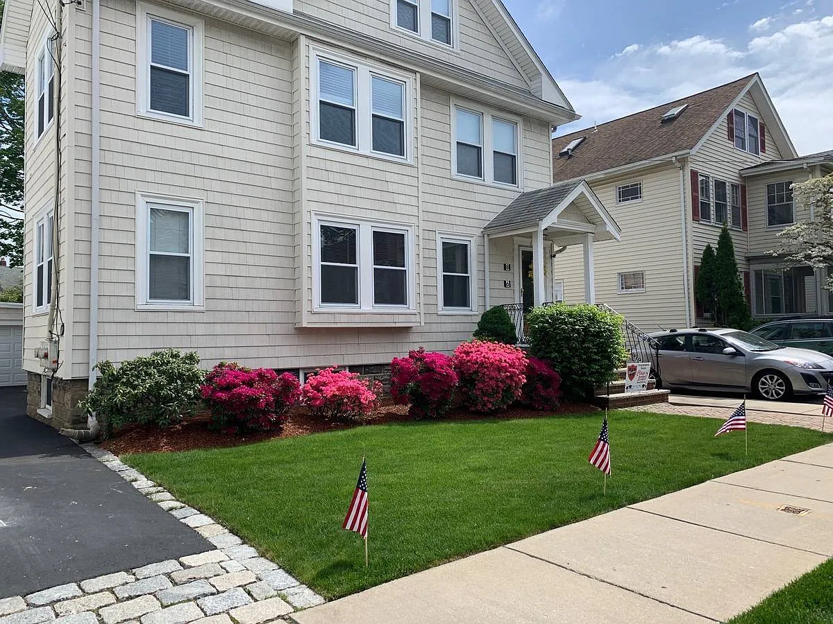 4 bed, $4,500 — Photo 1