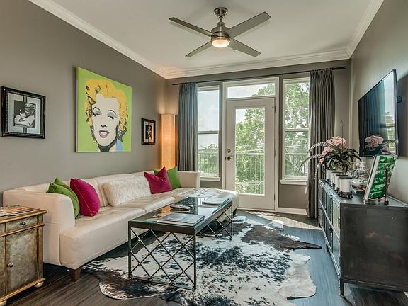 4th image of 3000 Vanderbilt Pl APT 401