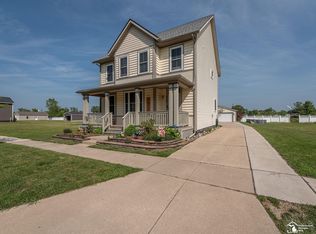 450 Mason Run Blvd, Monroe, MI 48162