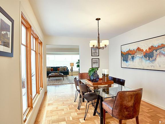 5th image of 684 Teresita Blvd