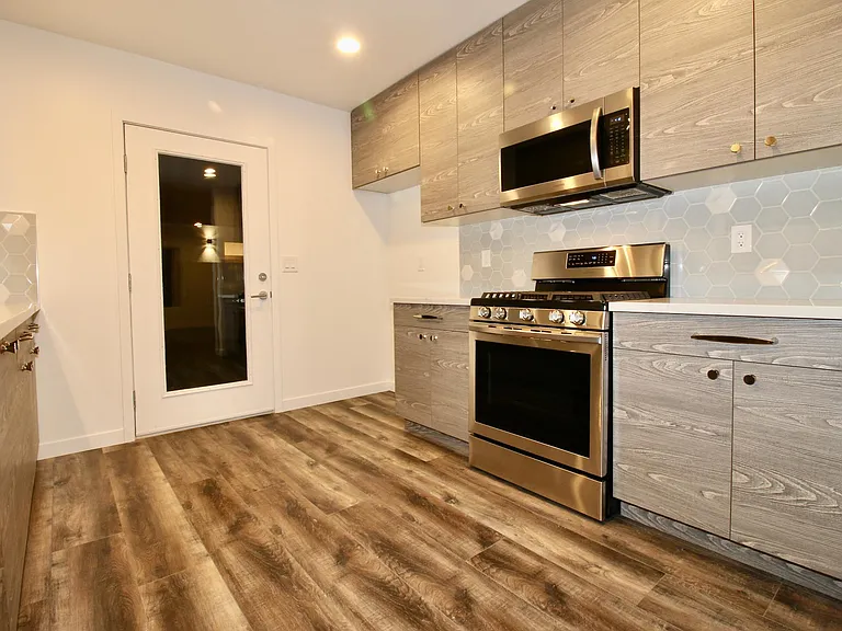 14003 McNab Ave — Photo 13