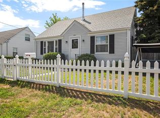 11 Byron Ave, Pawtucket, RI 02861