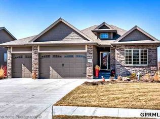 10010 S 177th St, Omaha, NE 68136