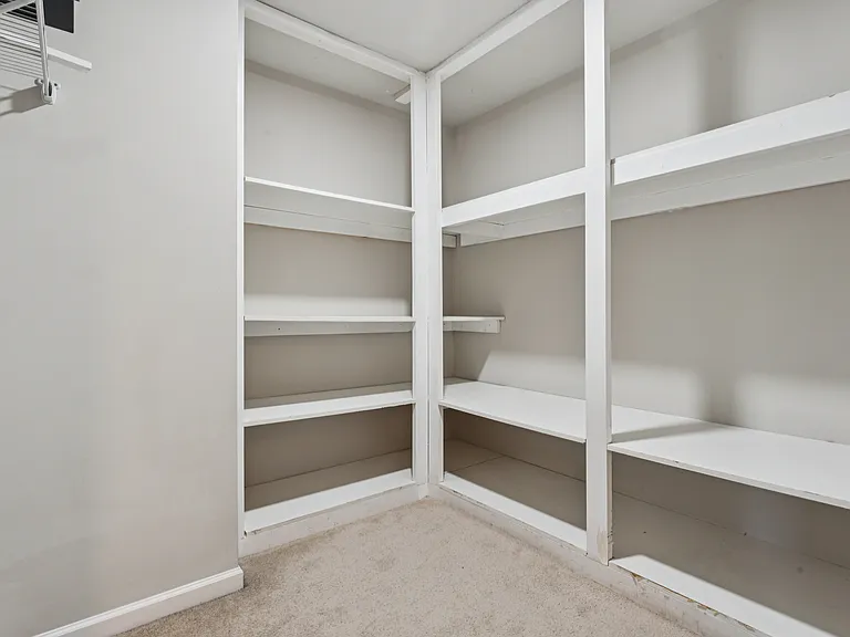 Master Closet - 2
