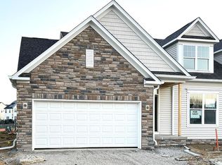 1650 Bookfield Ln, Grove City, OH 43123