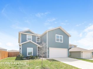 8022 Big Timber Trl, Ponder, TX 76259