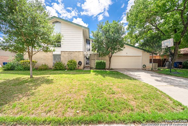 1st image of 2706 Roundleaf Ct