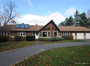 15 Hanscom Hwy, Holden, ME 04429