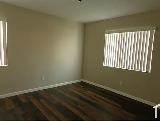 408 Palm Ave — Photo 14