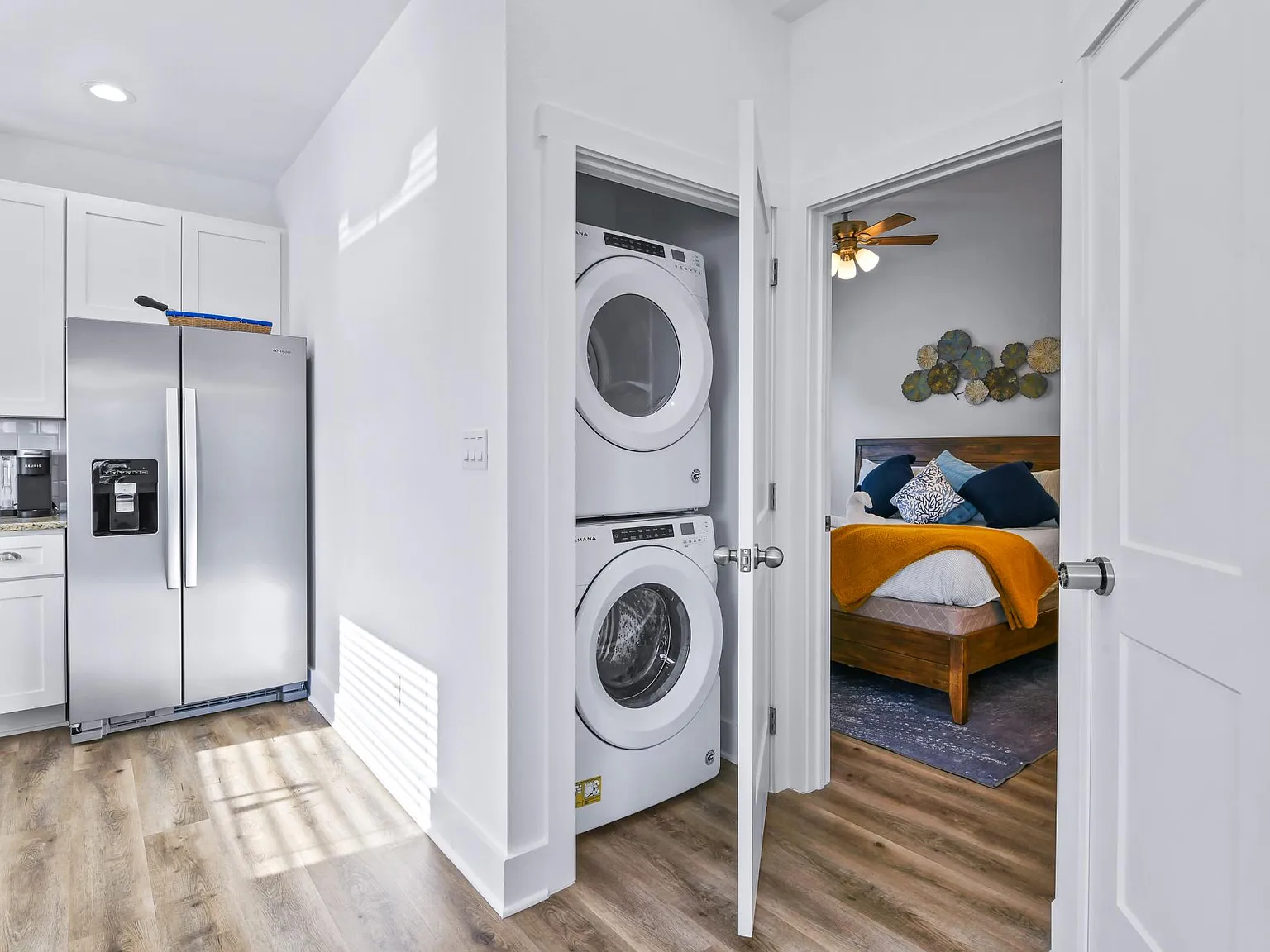 2 bed, 988 sqft, $1,800 — Photo 4