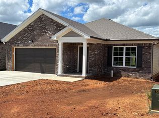 1180 Shallowford St, Bowling Green, KY 42101