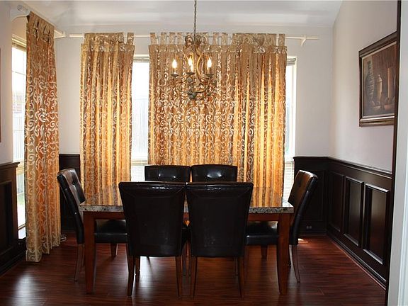 3rd image of 1929 Hearthside Ln