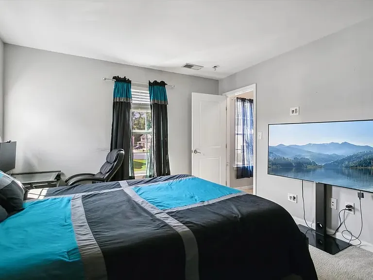 622 Newman Dr — Photo 20