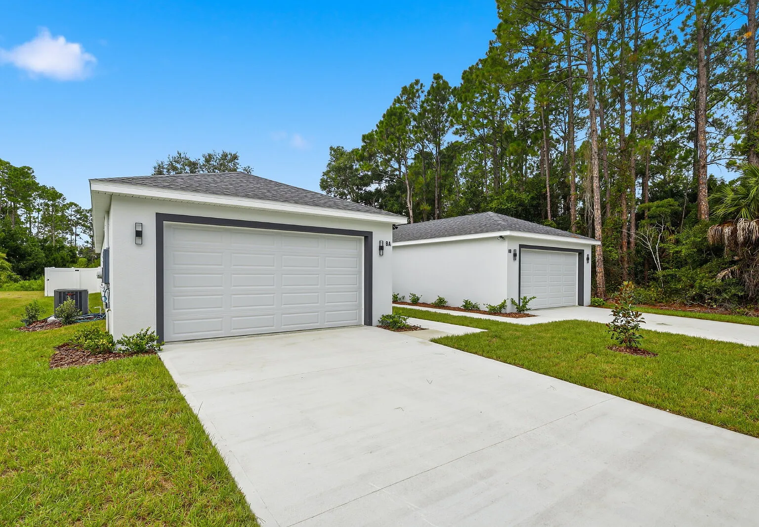 3 bed, 2.0 bath, 1410 sqft, $2,100 — Photo 3