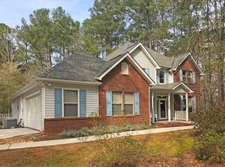 13 Racines Cir, Sharpsburg, GA 30277