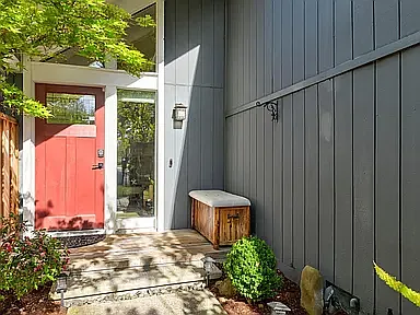 123 Pine Wood Ln — Photo 12