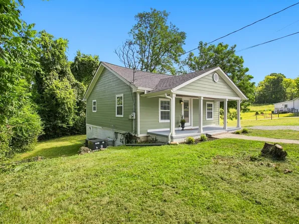 411 E 10th St, Columbia, TN 38401