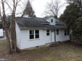 28 Cold Springs Rd, Carlisle, PA 17015