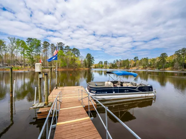 1262 Cedar Ln, Leesville, SC 29070