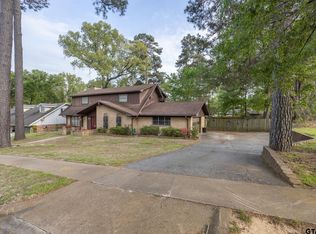 2701 Fairfax Dr, Tyler, TX 75701