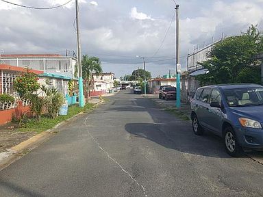 K24 Calle Girasol, Catano, PR 00962 | Zillow