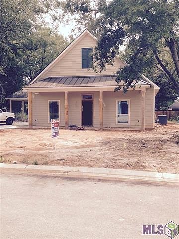2nd image of 806 Saint Joseph Dr