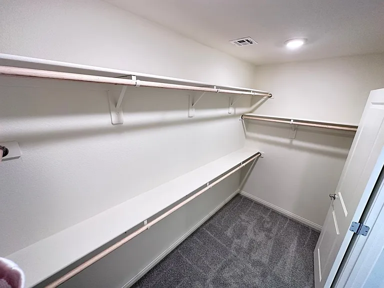 7731 Moore Creek Ln — Photo 17