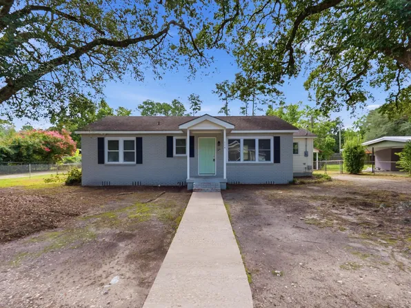 114 Groves St, Walterboro, SC 29488
