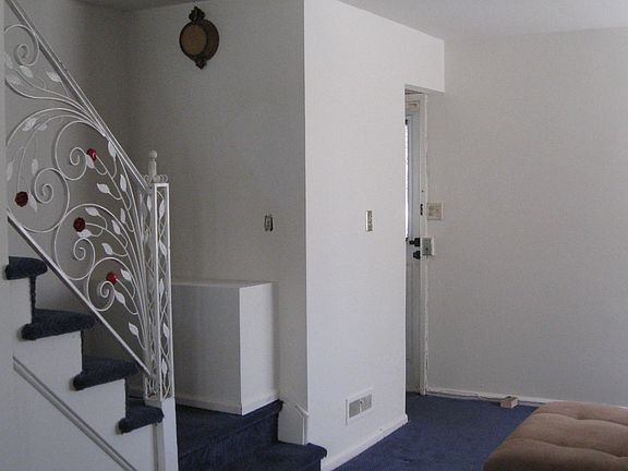 2nd image of 1246 E 99th St