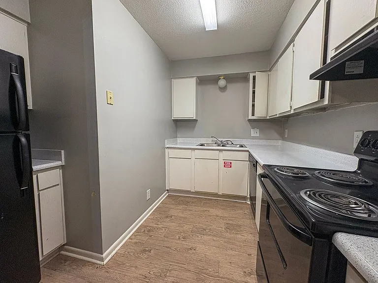 Wyndham Hill Apartments conveniently located in Southeast Tyler — Photo 25