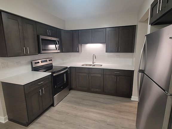 5th image of 6537 W 173rd Pl #2
