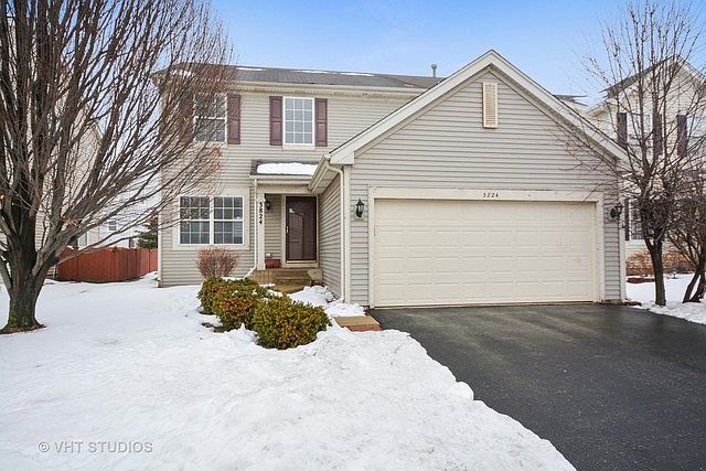 1st image of 3824 Baybrook Dr