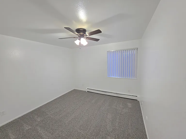 Aspen Leaf Apartments — Photo 16