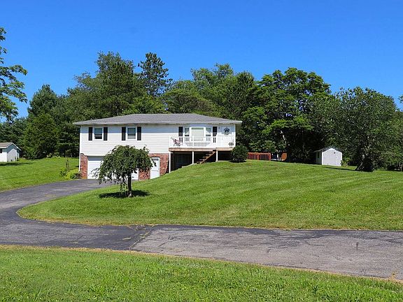 3rd image of 1860 E Moffett Ln