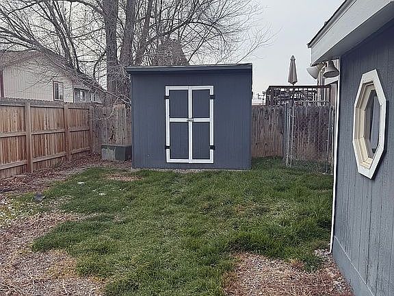4th image of 2775 Hartford Ct