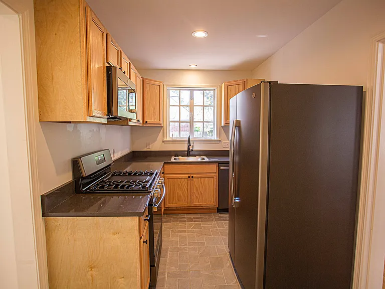 3638 Cowden Ave — Photo 6