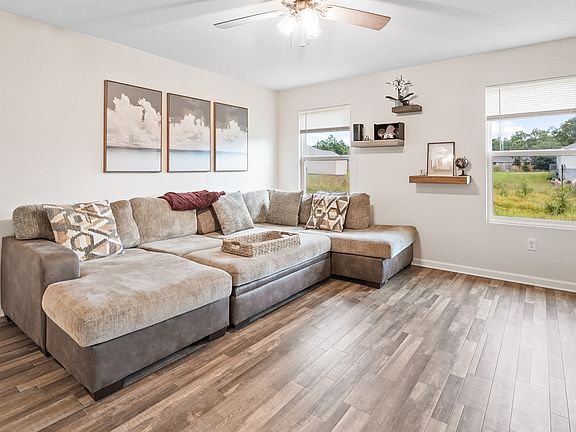 4th image of 402 Graysen Ln