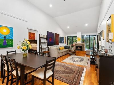 270 Cagney Ln APT 315, Newport Beach, CA, 92663